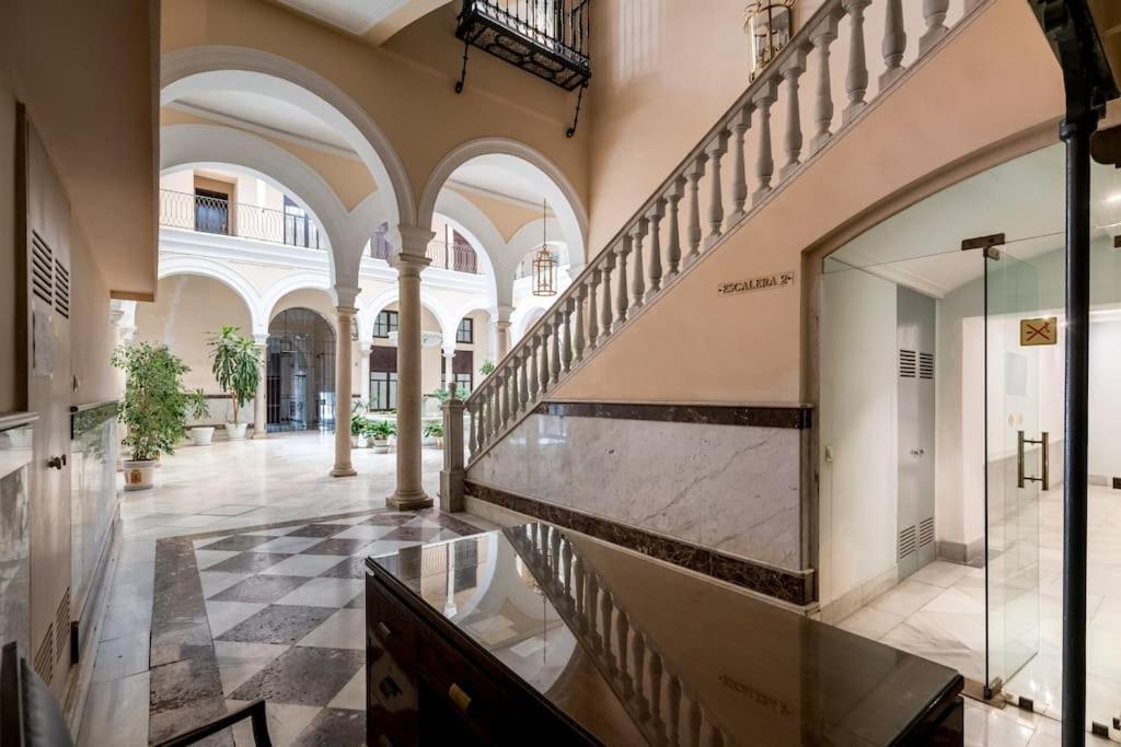 Apartamentos Rg, San Vicente 22 Sevilla Exterior foto